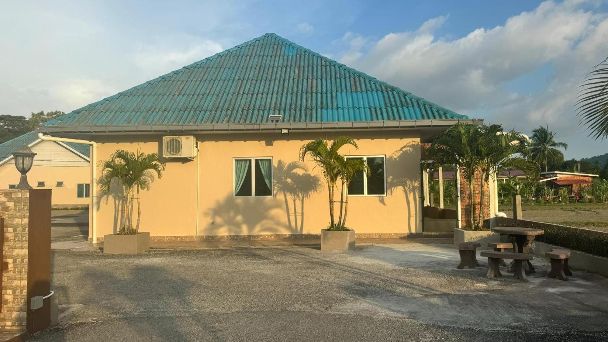 Dvilla Guesthouse Langkawi Exterior foto